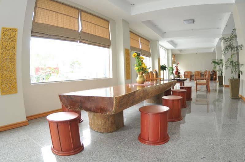 Shwe Phyu Hotel Mandalay Extérieur photo