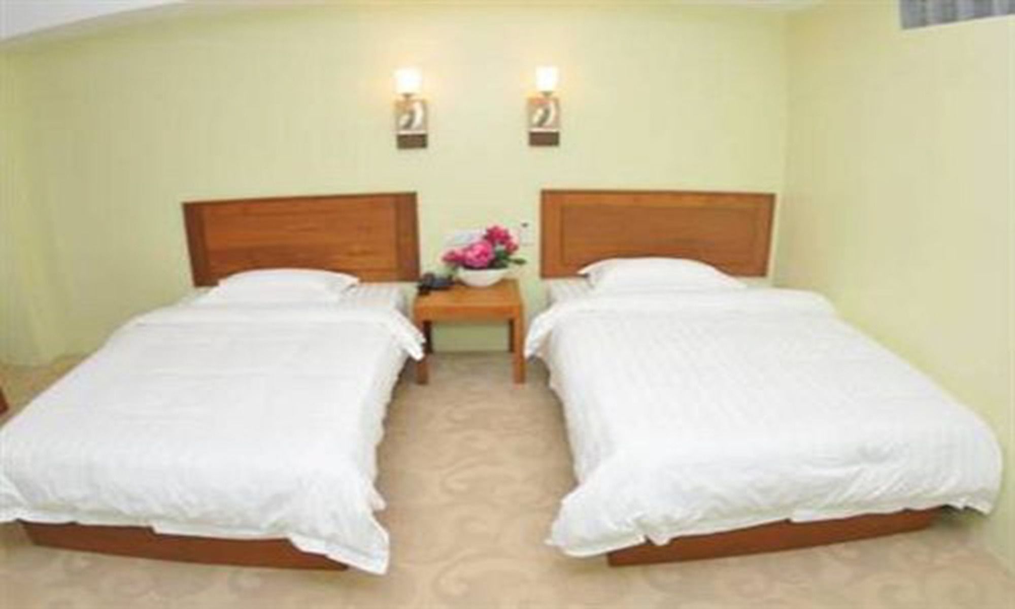 Shwe Phyu Hotel Mandalay Extérieur photo