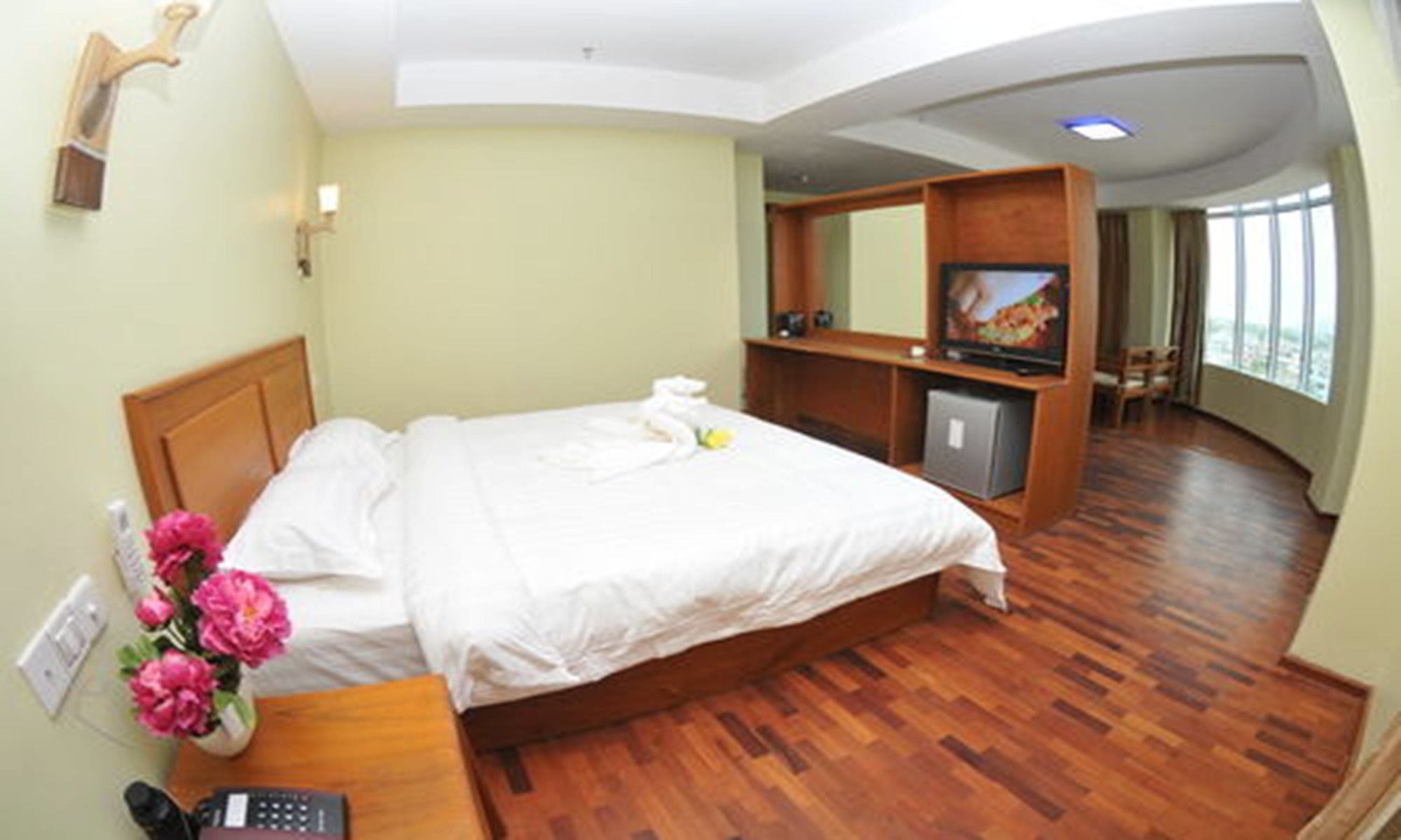 Shwe Phyu Hotel Mandalay Extérieur photo